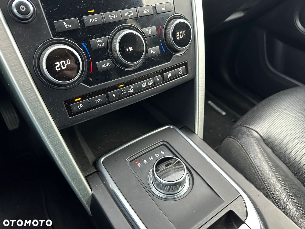 Land Rover Discovery Sport Si4 HSE Luxury - 32