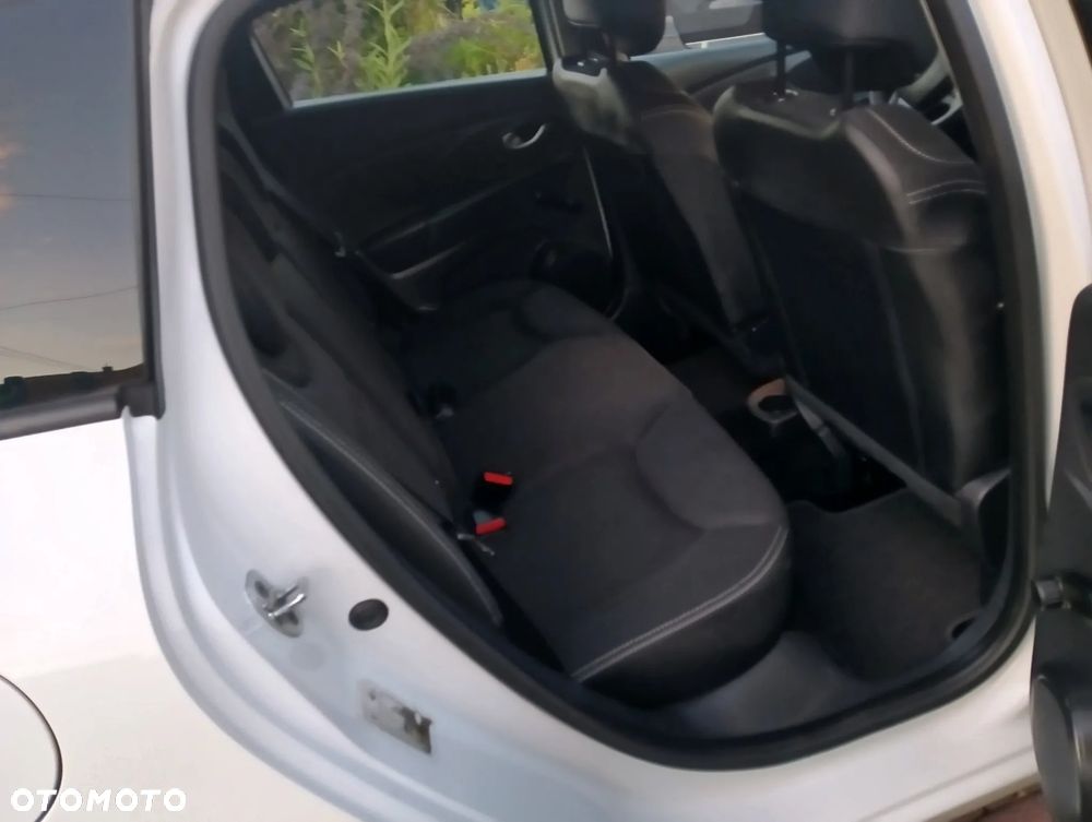 Renault Clio TCe 90 Dynamique - 15