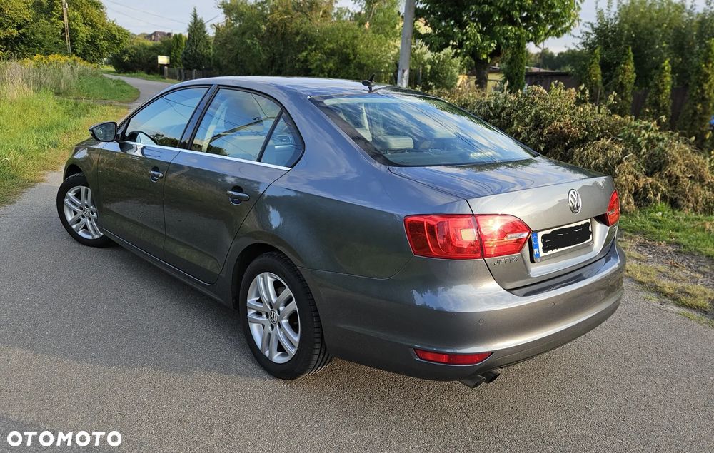 Volkswagen Jetta 1.4 TSI Highline - 4