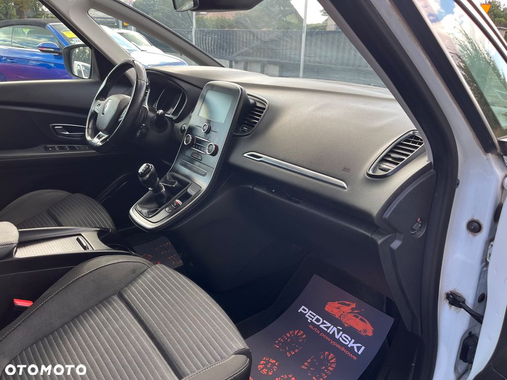 Renault Scenic - 9