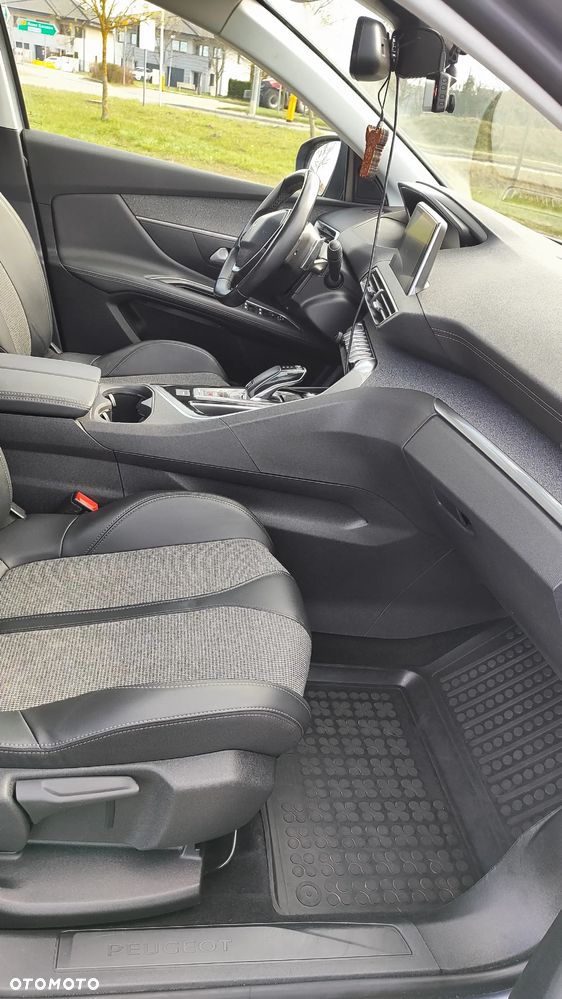 Peugeot 3008 1.5 BlueHDi Allure S&S EAT8 - 9