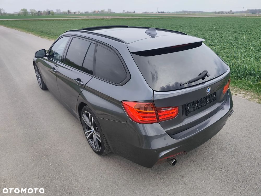 BMW Seria 3 320d xDrive Edition M Sport Shadow - 13
