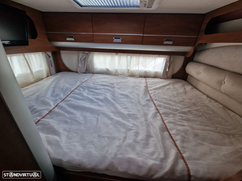 Laika Kreos 3010 cama transversal garagem grande - 28