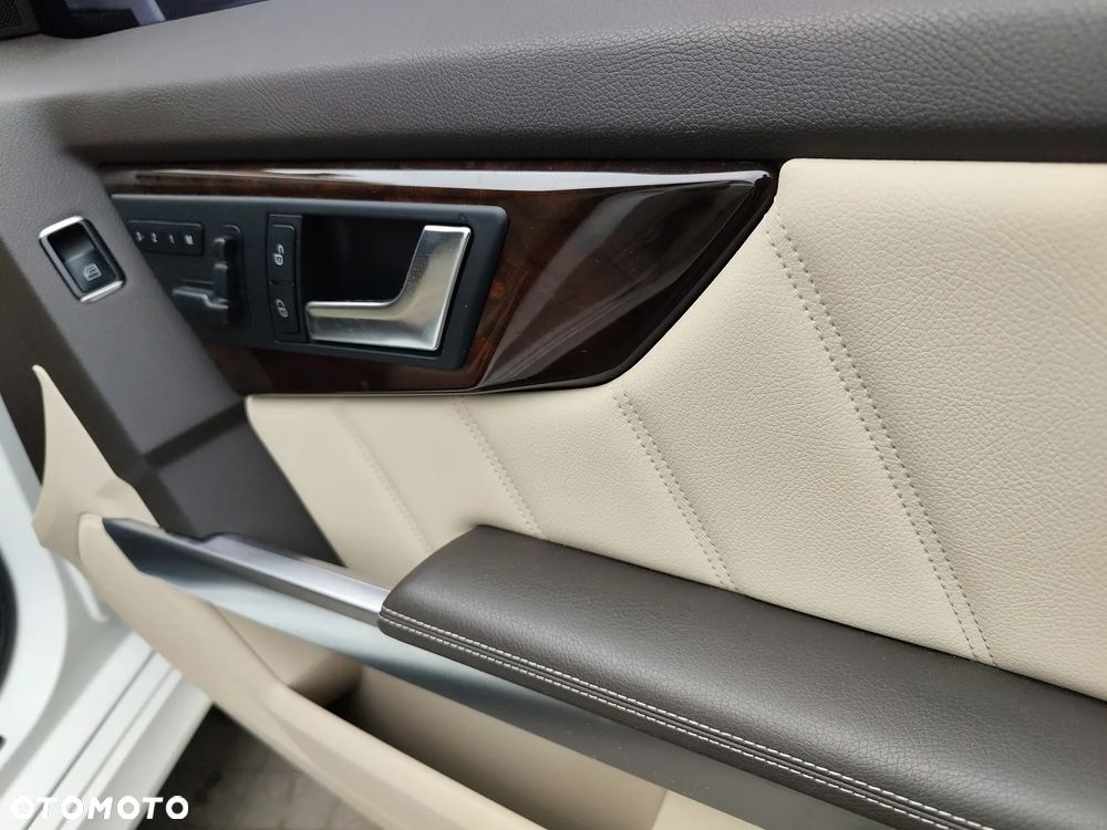 Mercedes-Benz GLK 250 BlueTEC 4Matic 7G-TRONIC - 26