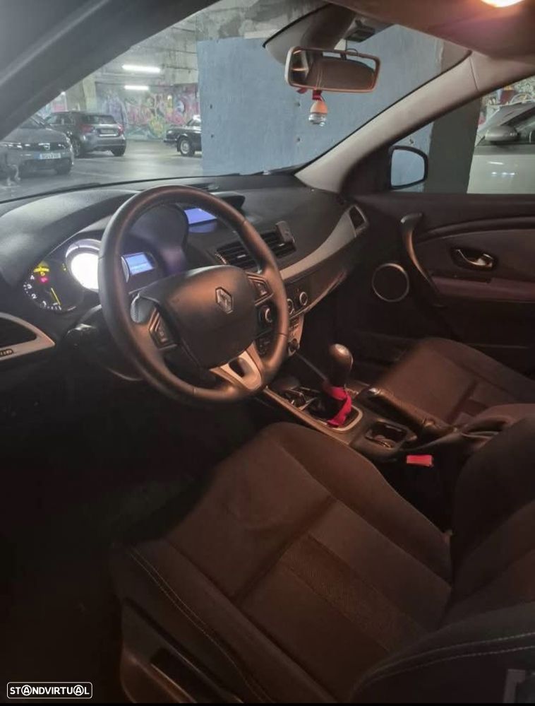 Renault Mégane - 5