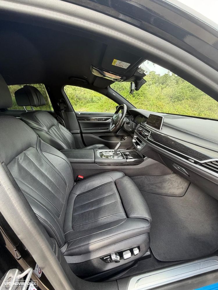 BMW 745 e iPerformance Pack M Auto - 11