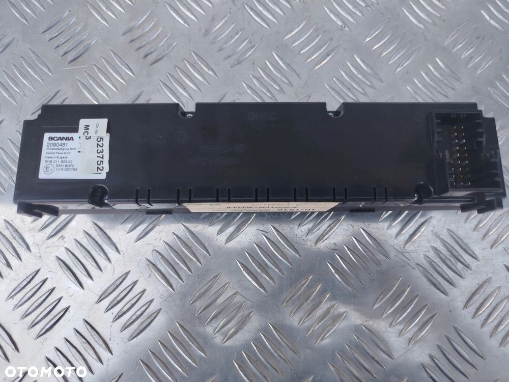 PANEL OGRZEWANIA KLIMATYZACJI SCANIA NTG - 4