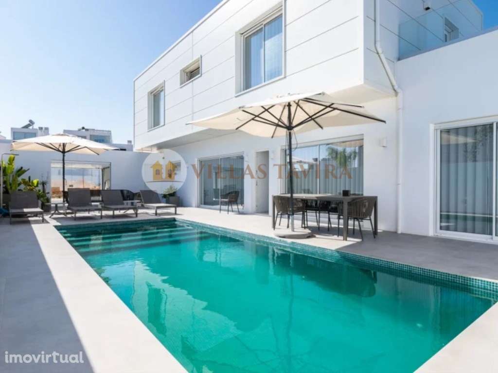 Moradia T3 de Luxo com Piscina, Vista Mar e Acabamentos Premium - Grande imagem: 3/53