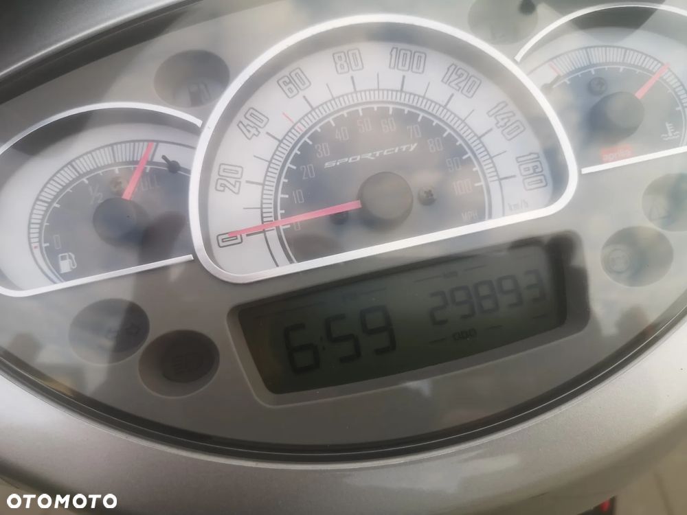 Aprilia Sportcity - 13