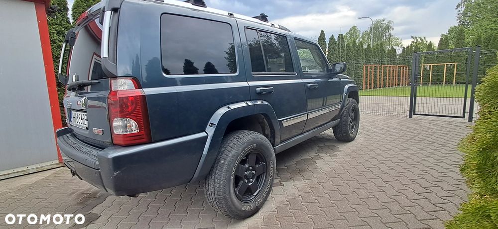 Jeep Commander - 3
