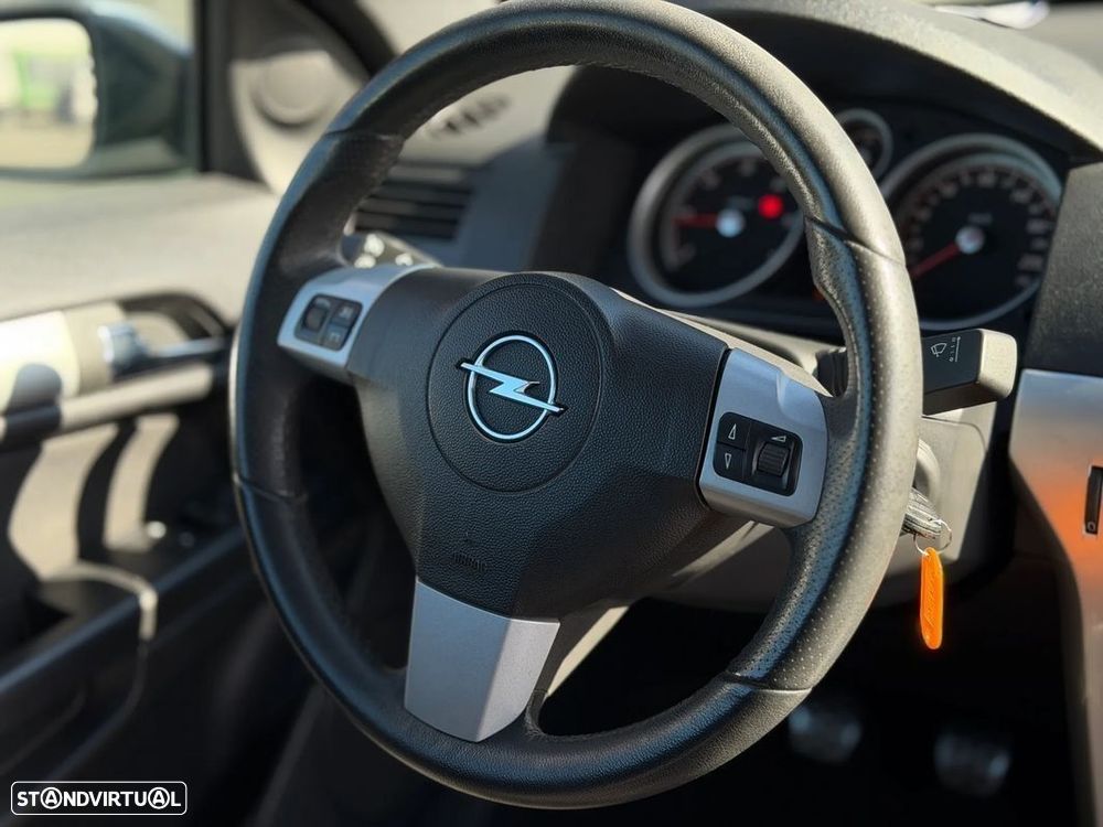 Opel Astra GTC 1.7 CDTI - 9
