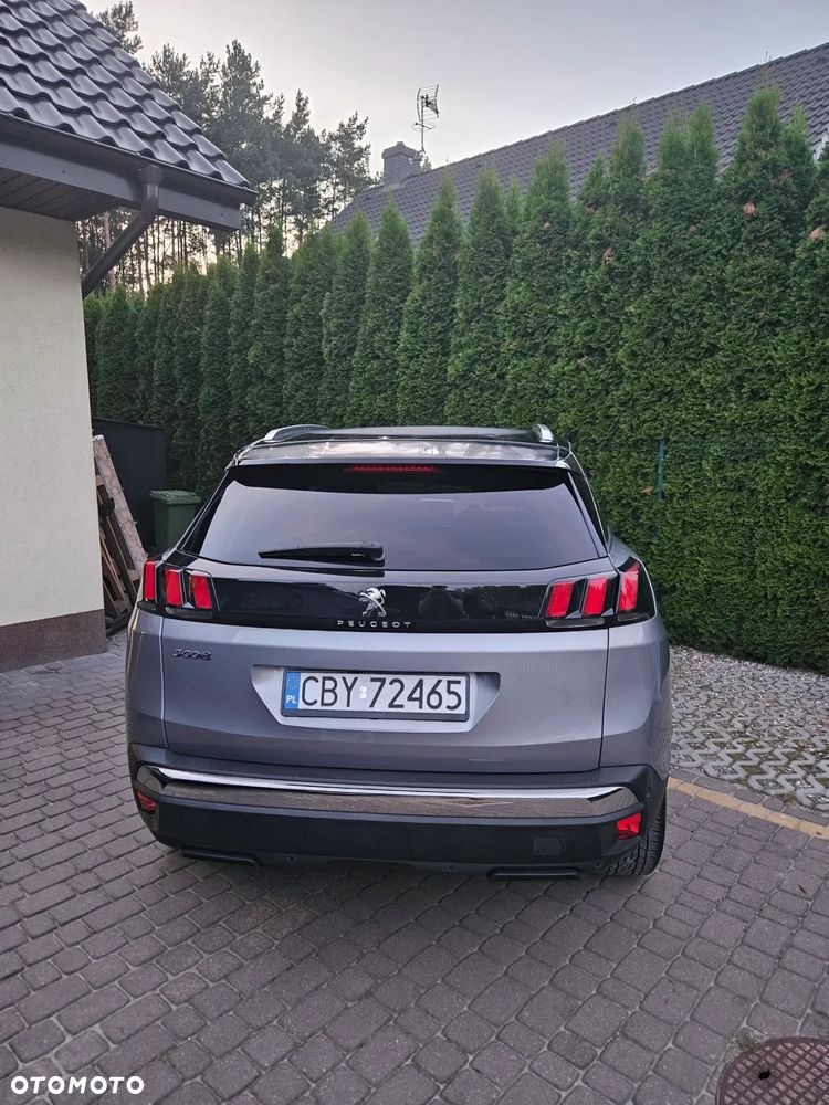 Peugeot 3008 1.2 PureTech Allure S&S - 9