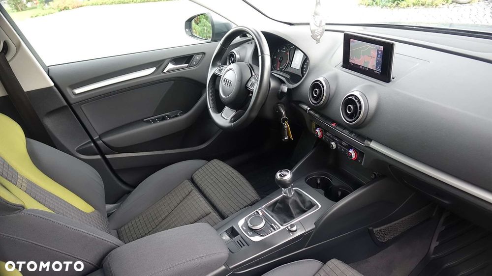 Audi A3 Sportback - 7