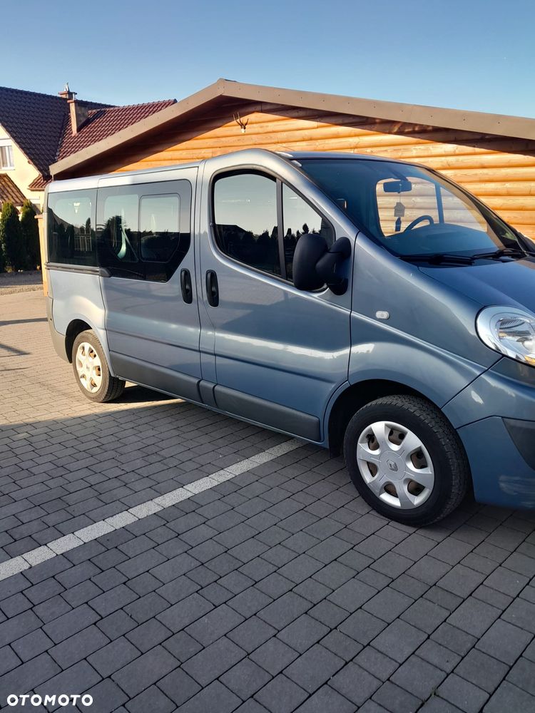 Renault Trafic - 1