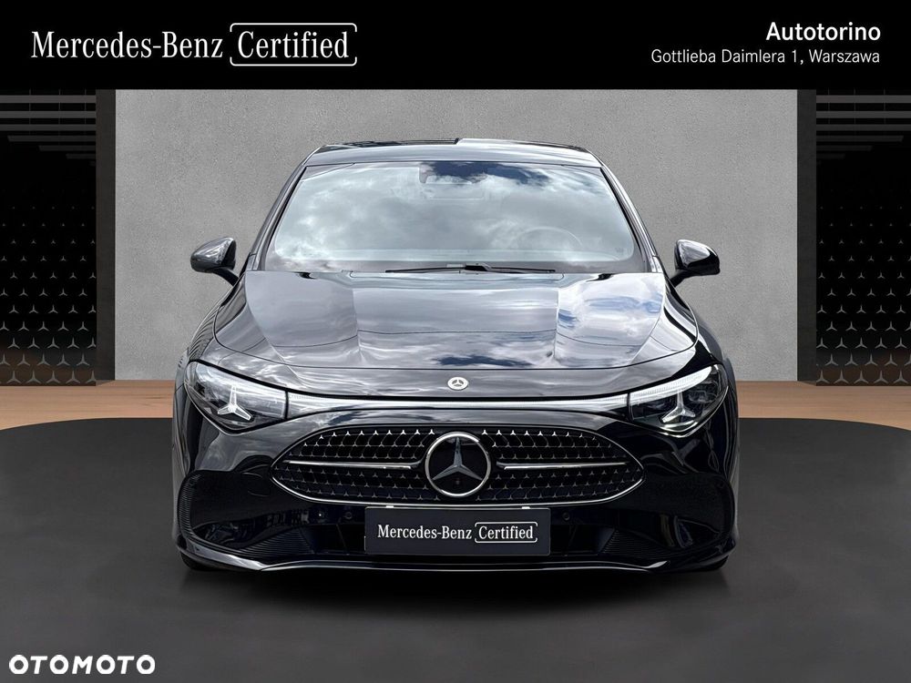 Mercedes-Benz CLA - 9