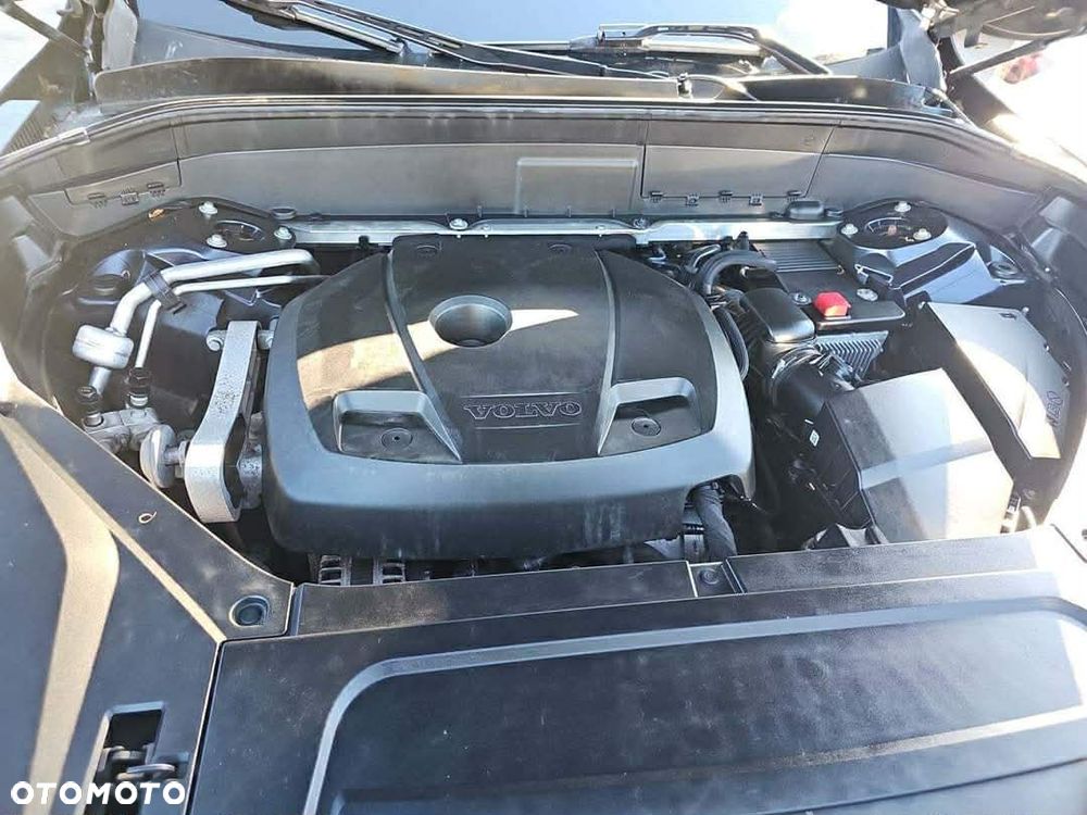 Volvo XC 90 T6 AWD Geartronic Momentum - 18