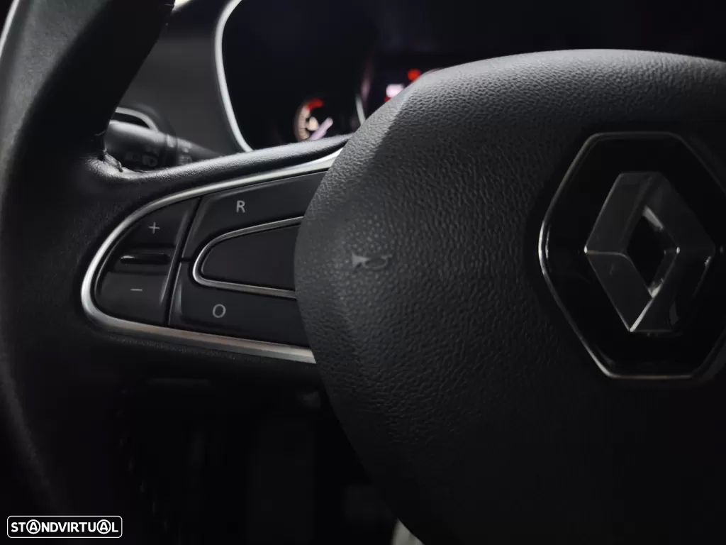 Renault Mégane Sport Tourer 1.5 Blue dCi Limited EDC - 19