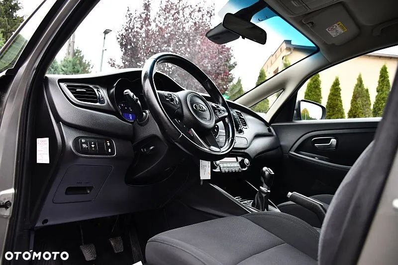 Kia Carens 1.6 GDI S 7os - 9