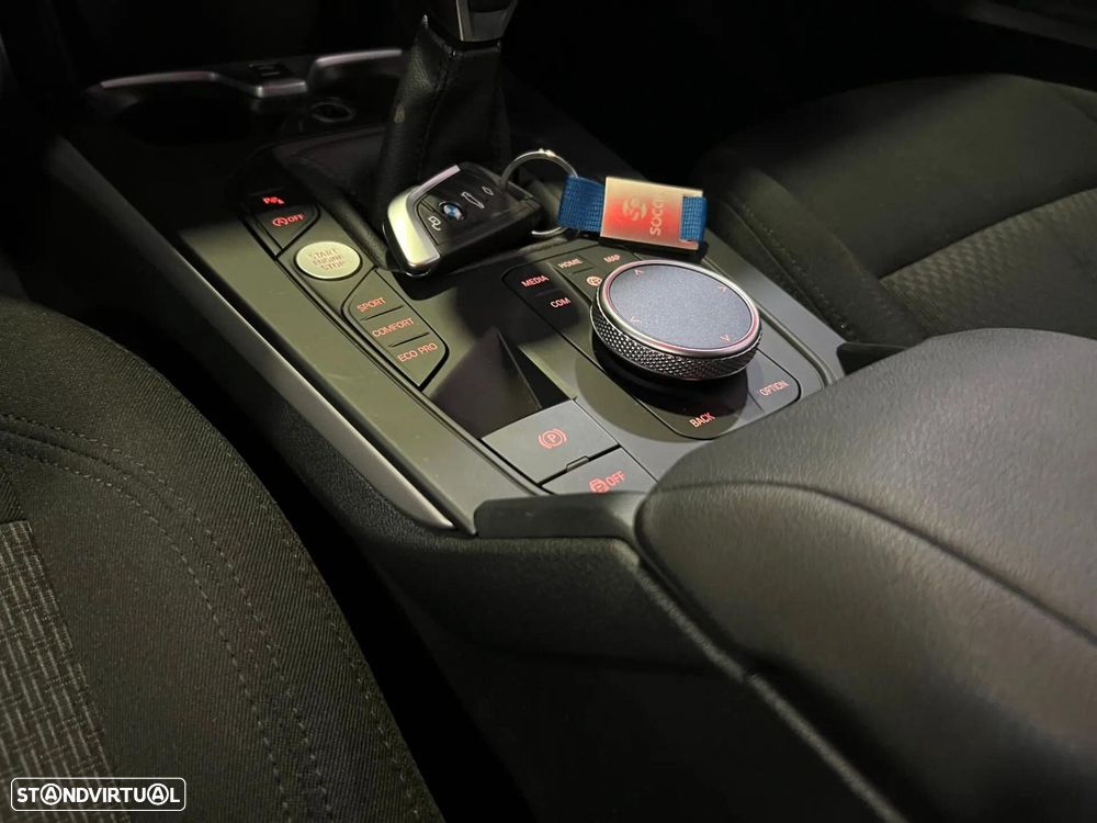 BMW 116 i Advantage - 12