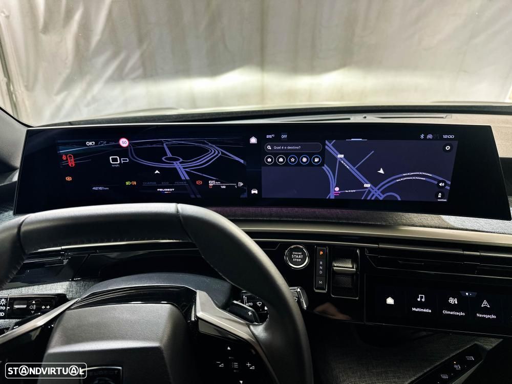 Peugeot 5008 1.2 Hybrid Allure Pack e-DCS6 - 33