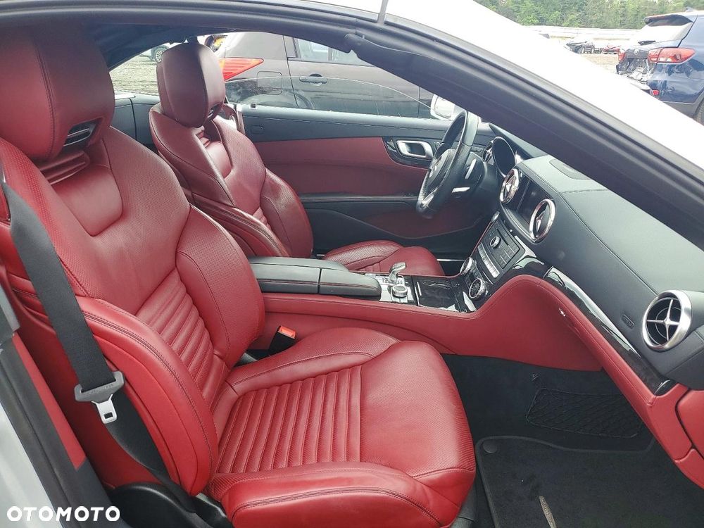 Mercedes-Benz SL 500 9G-TRONIC designo edition - 9