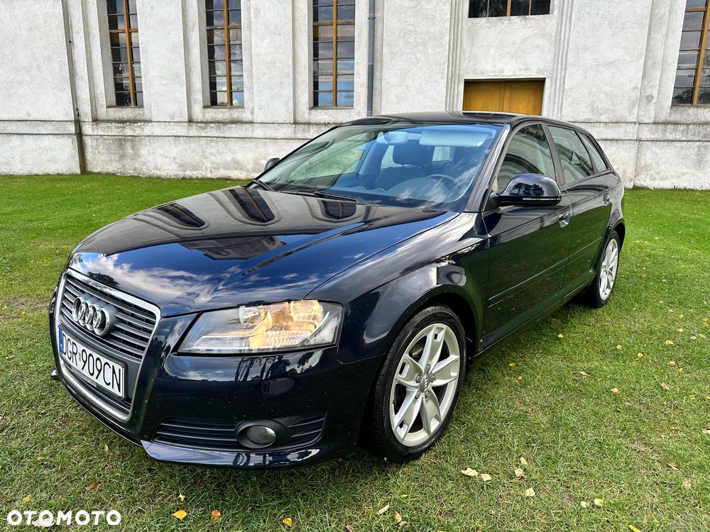Audi A3 Sportback 2.0 TDI DPF Ambition - 1