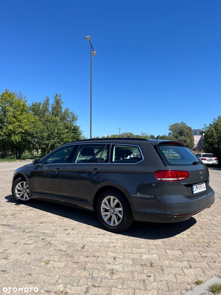 Volkswagen Passat 2.0 TDI (BlueMotion Technology) DSG Comfortline - 3