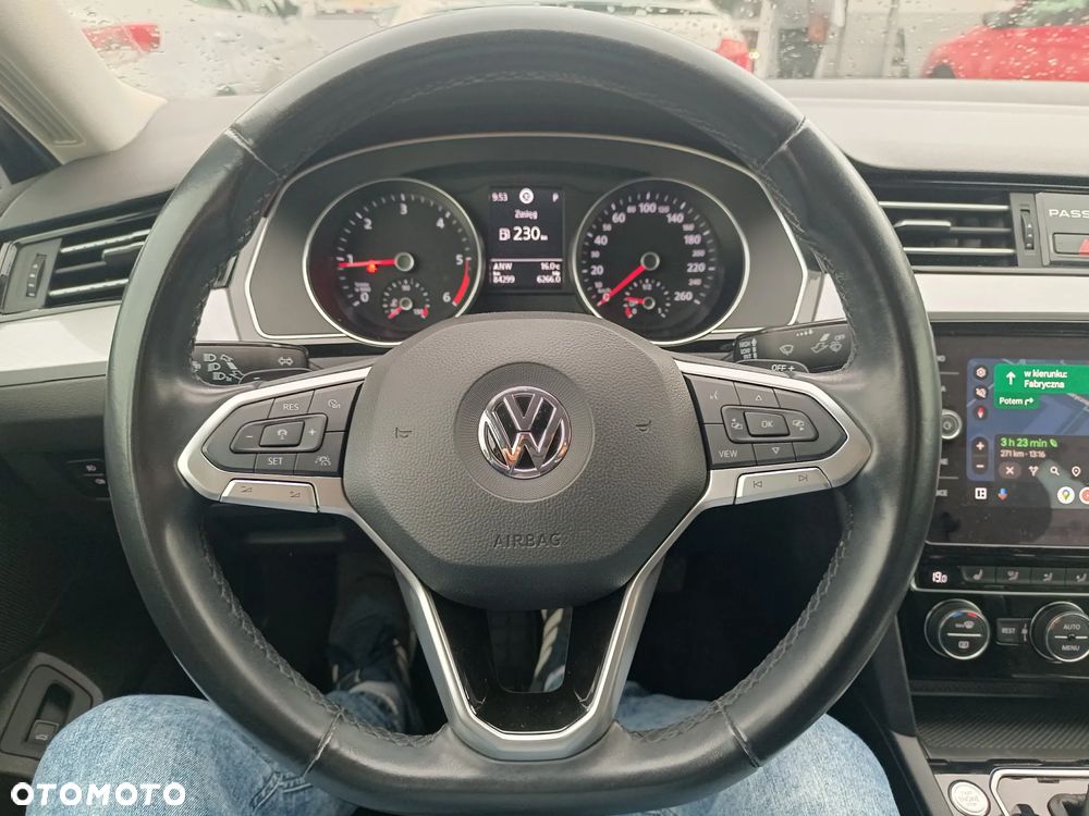Volkswagen Passat 2.0 TDI EVO Business DSG - 20