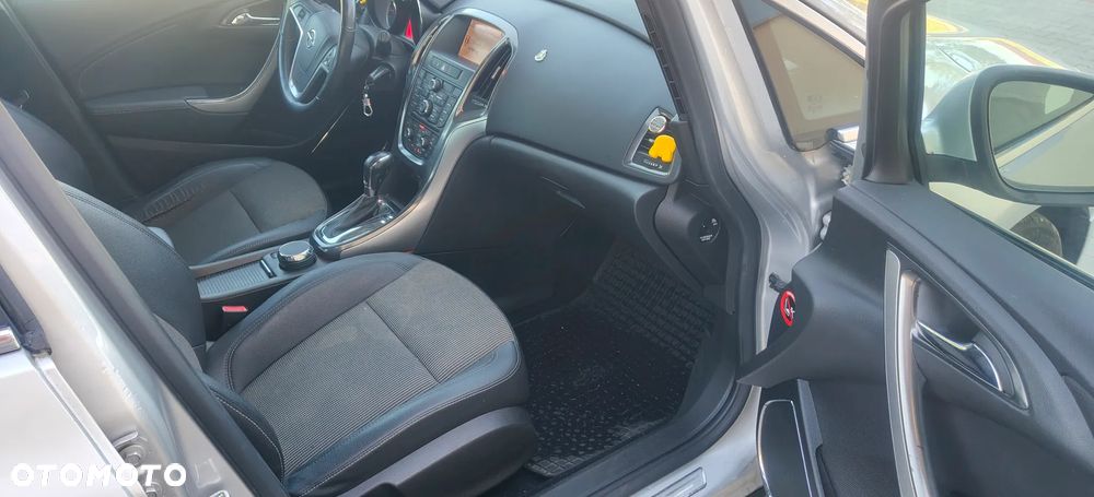 Opel Astra 1.6 Automatik Cosmo - 6