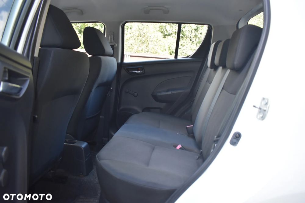 Suzuki Swift - 18