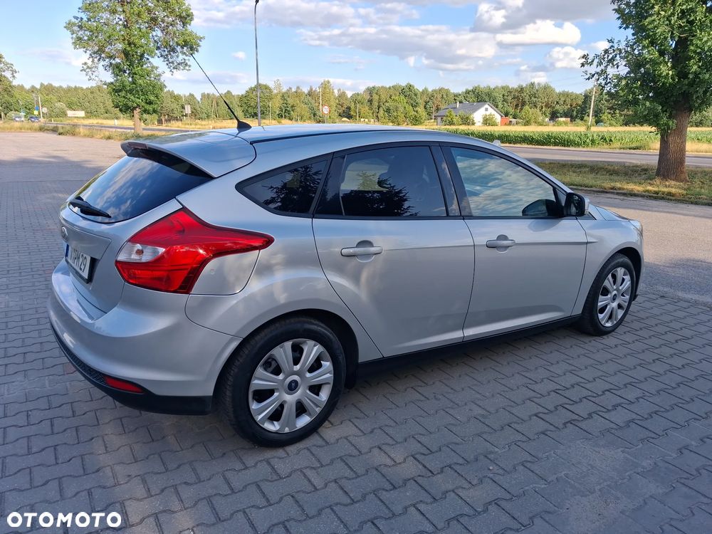 Ford Focus - 14