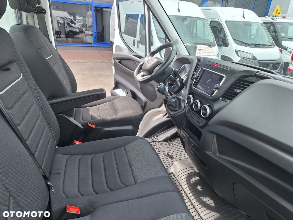 Iveco 35S18 Pomoc Drogowa Najazd Laweta Krajowy Ledy Nawigacja Poduszki Pomocnicze ! - 20