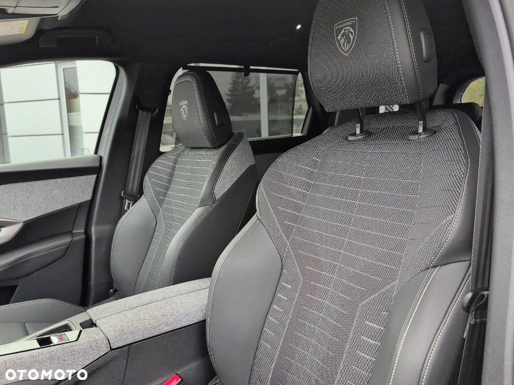 Peugeot 5008 1.2 PureTech mHEV GT S&S e-DCS6 - 28