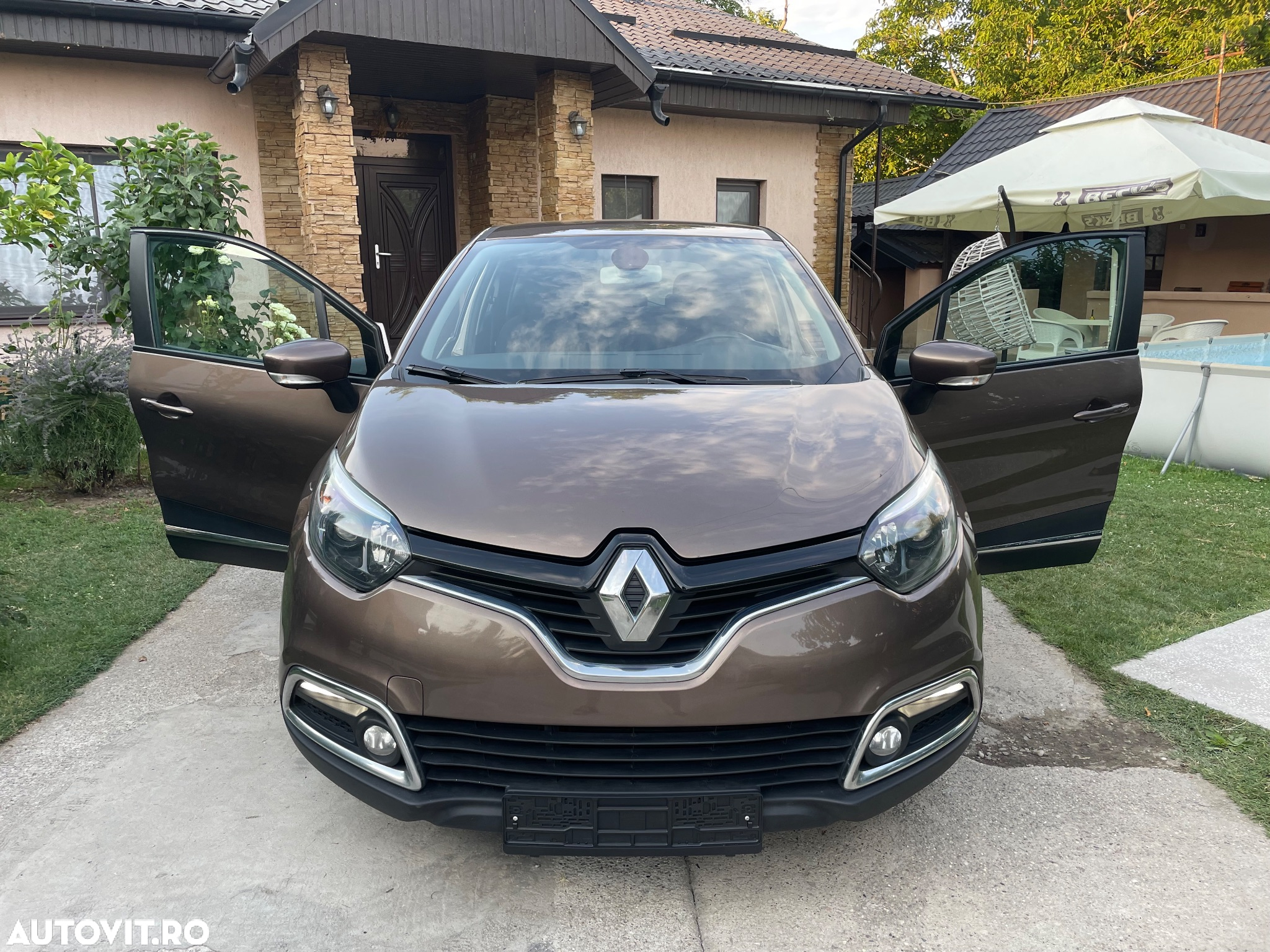 Renault Captur - 10