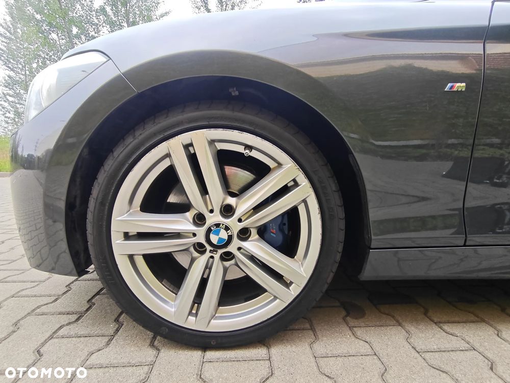 BMW Seria 1 125d Sport Line - 12