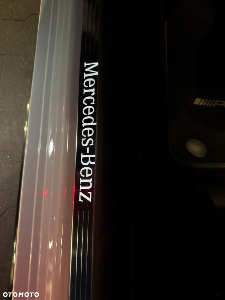 Mercedes-Benz CLA 250 4-Matic AMG Line 7G-DCT - 16