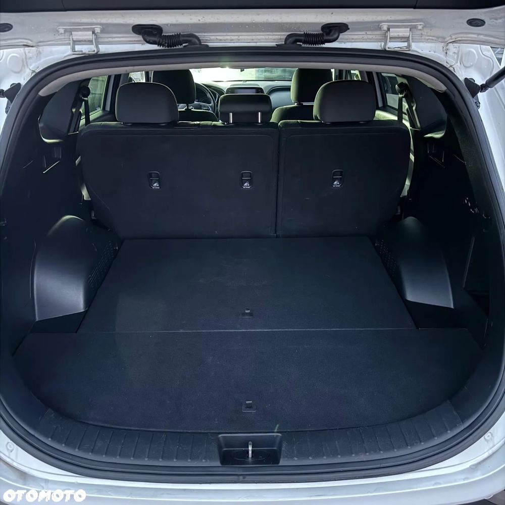 Hyundai Santa Fe - 9