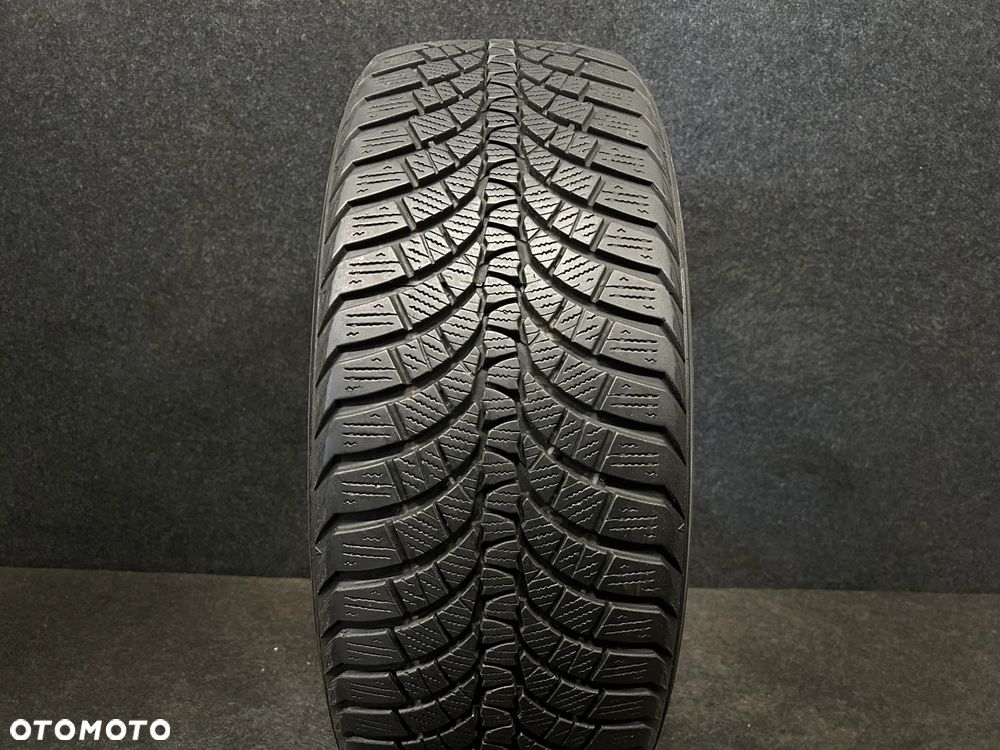 Kumho WinterCraft WP71 235/55/17 103V 1szt. - 1