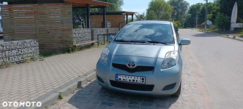 Toyota Yaris - 7