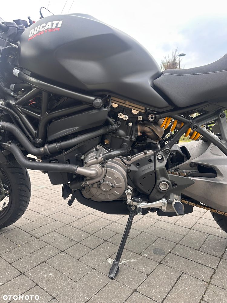 Ducati 848 - 14