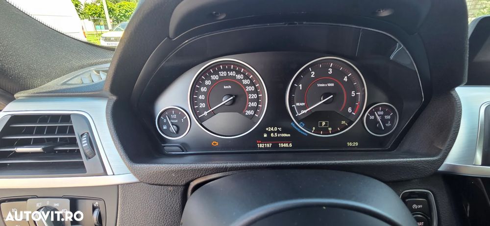 BMW Seria 3 320d Aut. xDrive - 12