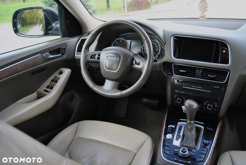 Audi Q5 2.0 TDI Quattro S tronic - 11