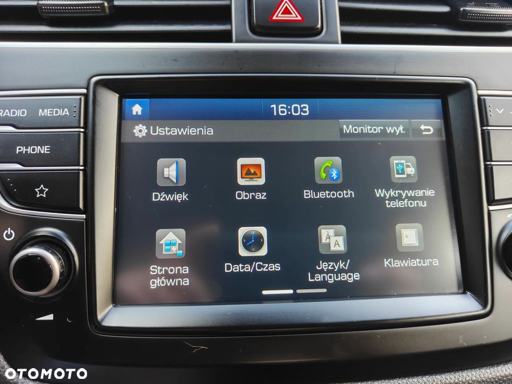 Hyundai i20 blue 1.2 Pure - 30