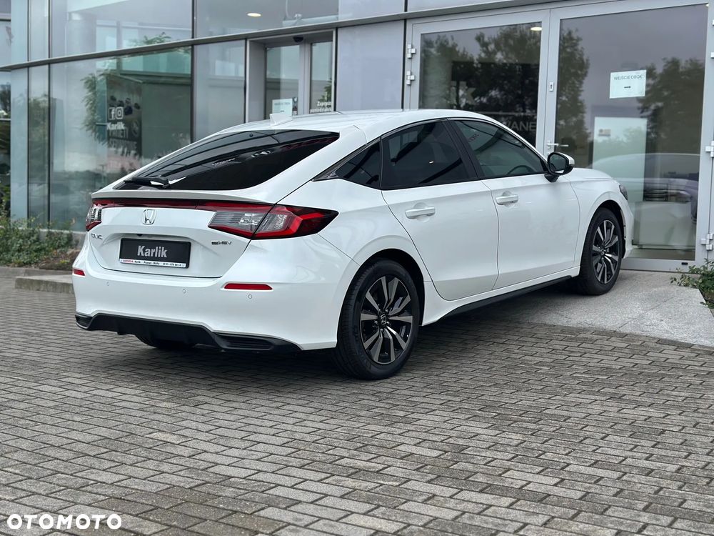 Honda Civic 2.0 i-MMD Elegance CVT - 6