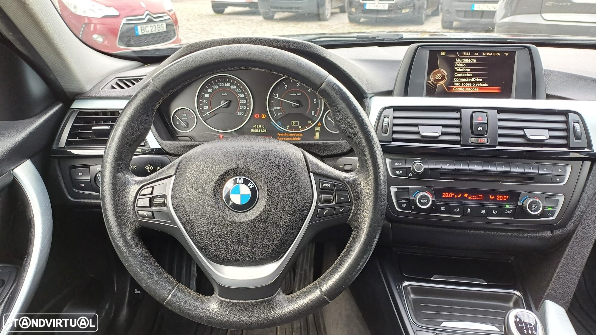 BMW 318 d Touring Line Sport - 14
