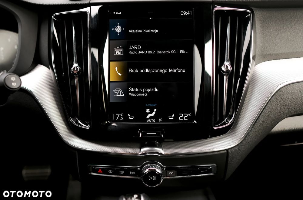 Volvo XC 60 T6 AWD Geartronic RDesign - 33