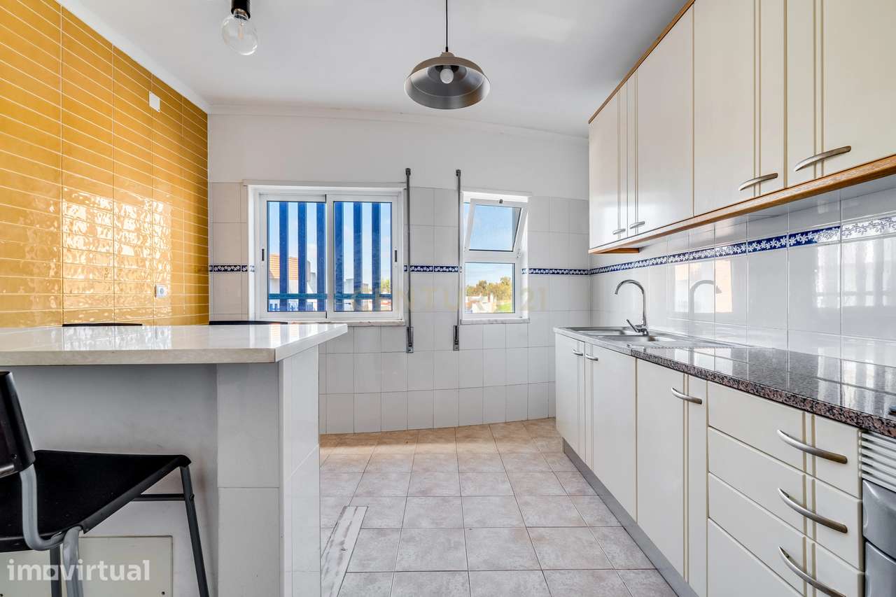 Apartamento T3 à venda em Beja — 3 quartos e 2 casas de banho - Grande imagem: 4/28