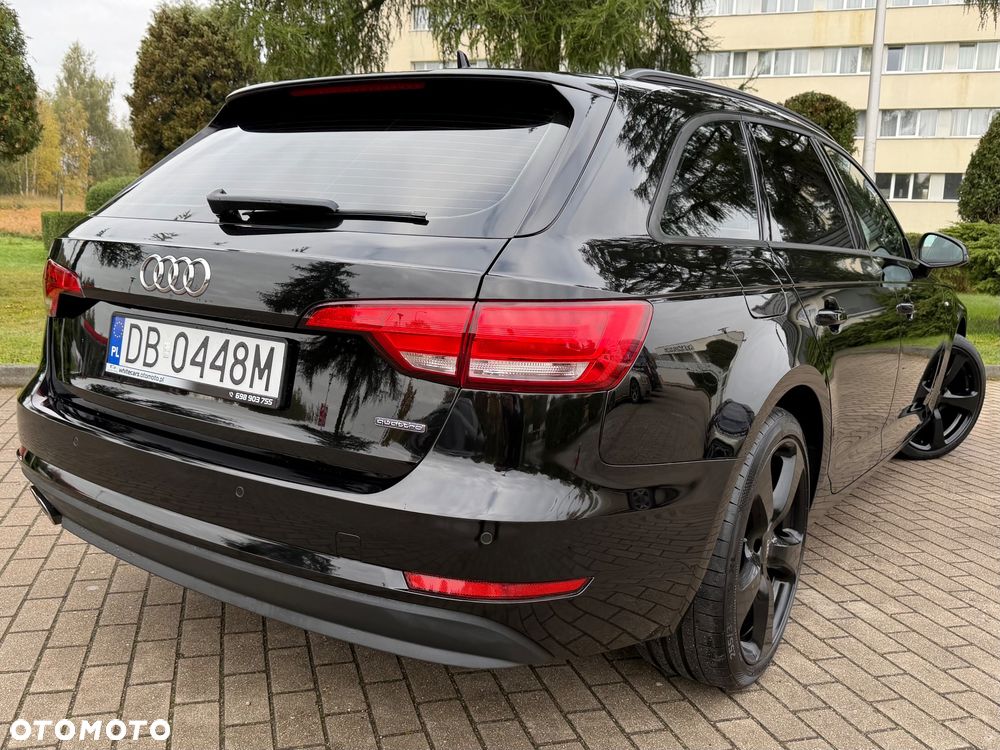 Audi A4 Avant 2.0 TDI clean diesel Quattro S tronic - 32