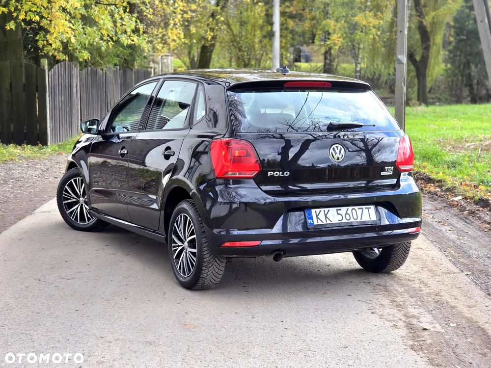 Volkswagen Polo 1.4 TDI Blue Motion Technology Allstar - 14