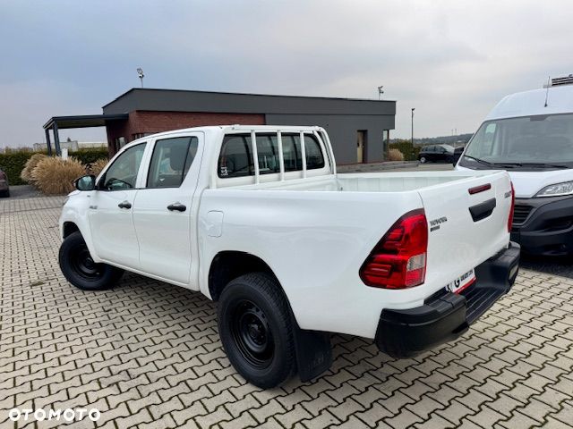Toyota Hilux 2.4 D-4D Double Cab DL 4x4 - 3
